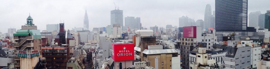 Blick aus dem Hotelfenster auf Shinkuju
