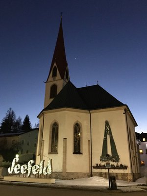 Die Pfarrkirche von Seefeld