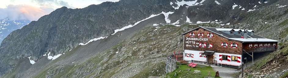 Innsbrucker Hütte, Stubaier Alpen